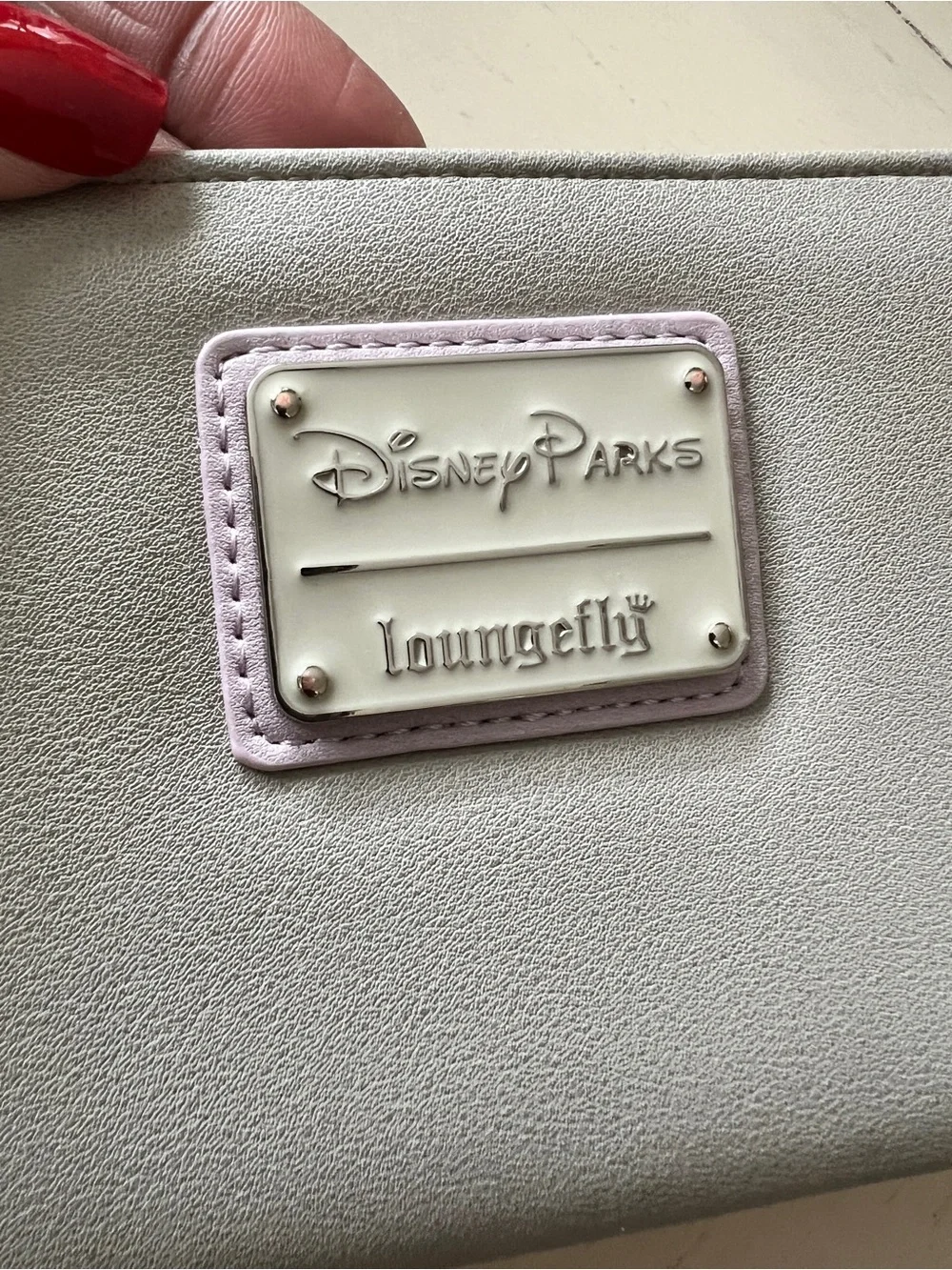 Disney Cats Loungefly wallet. - Picture 6 of 6